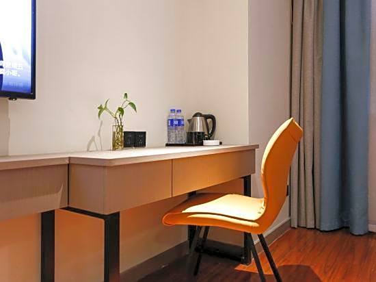 Home Inn Ningbo Tianyi  Plaza Center
