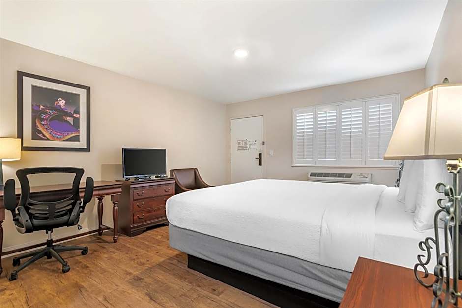 Best Western Rose Garden Inn