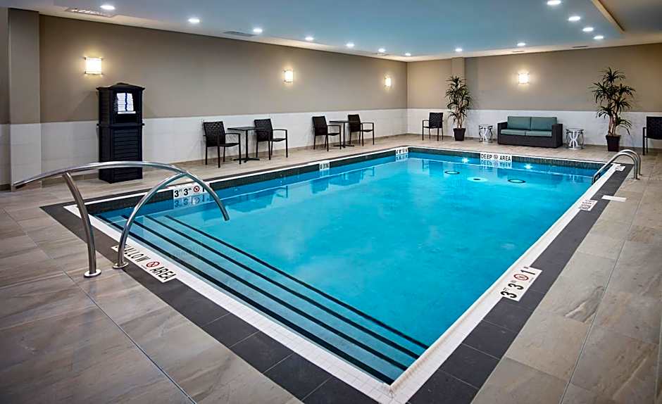 Homewood Suites by Hilton North Bay, Ontario, Canada