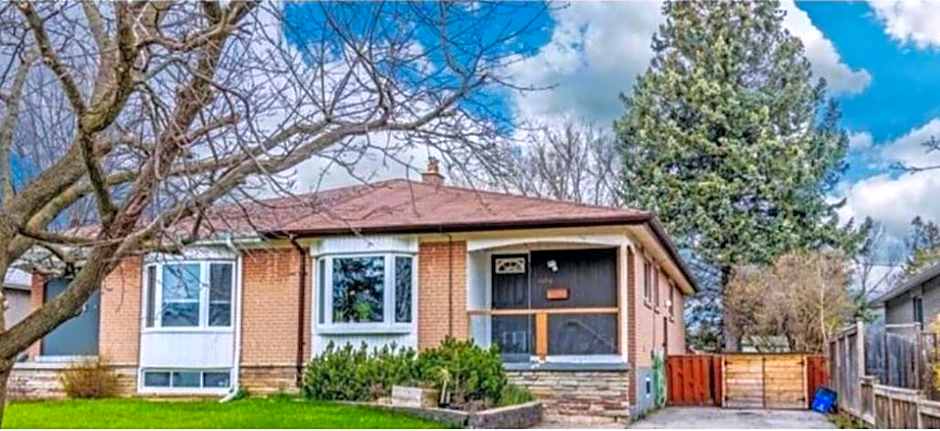 Private room with TVnetflix and free parking