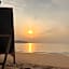 Sunny Cove Beach Resort Koh Phayam