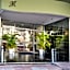 Mariner's Hotel - Self Catering - Adults Only
