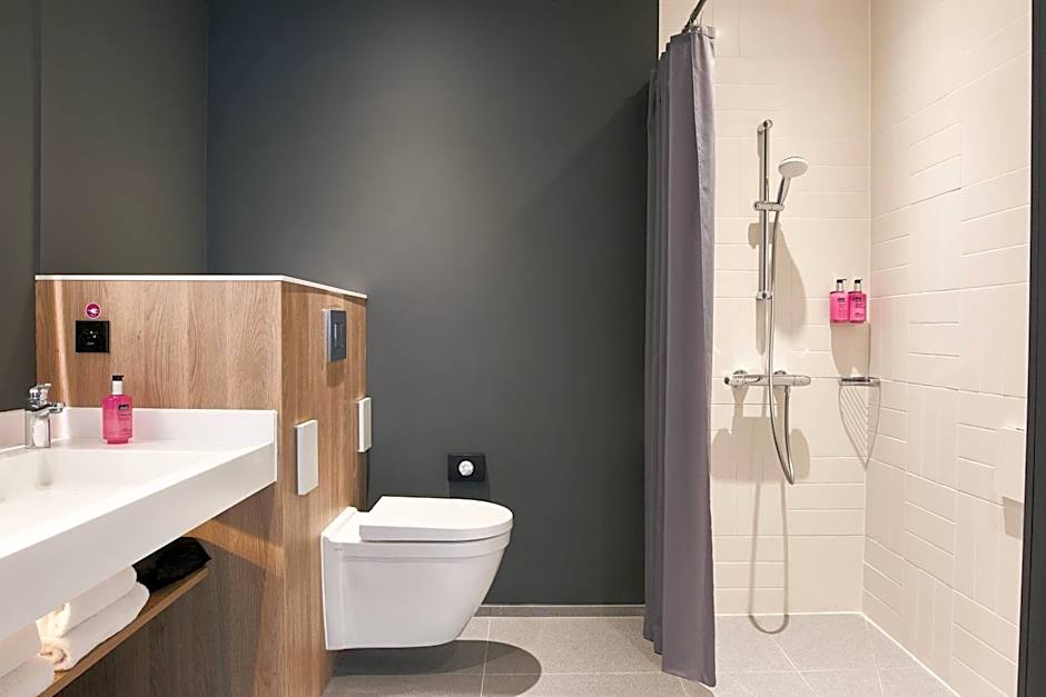 Moxy Brussels City Center