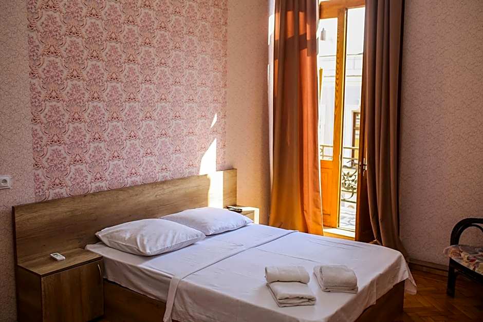 Friendly Hotel by Art Nova