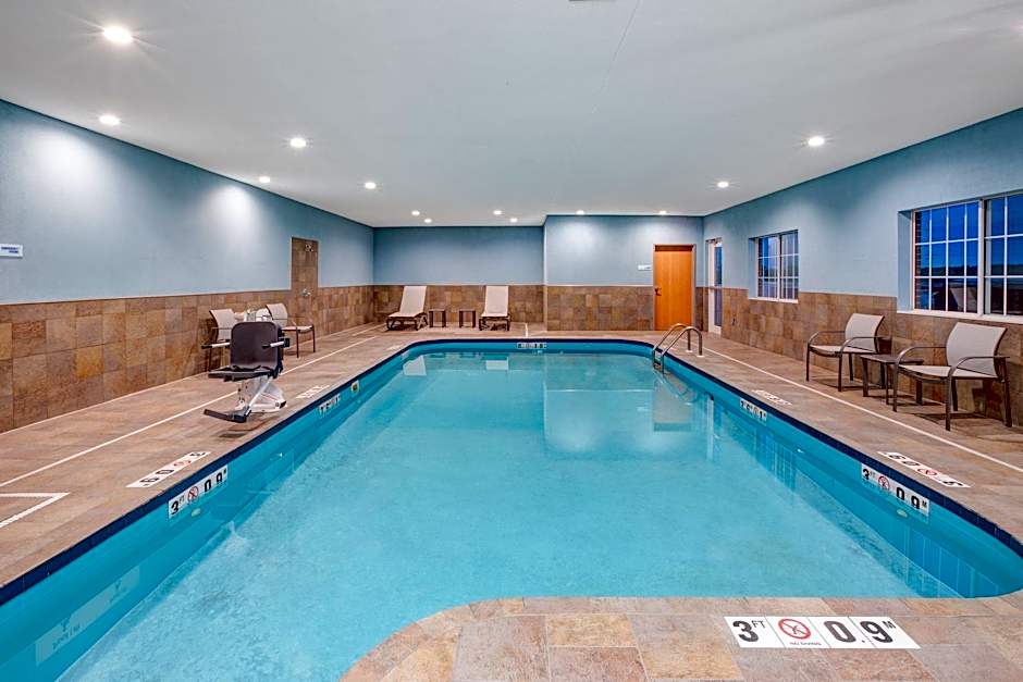 Holiday Inn Express Hotel & Suites Defiance By IHG
