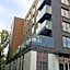 Aparthotel Pawia Deluxe- 10 min to center, self check-in, optional breakfest, parking on the street