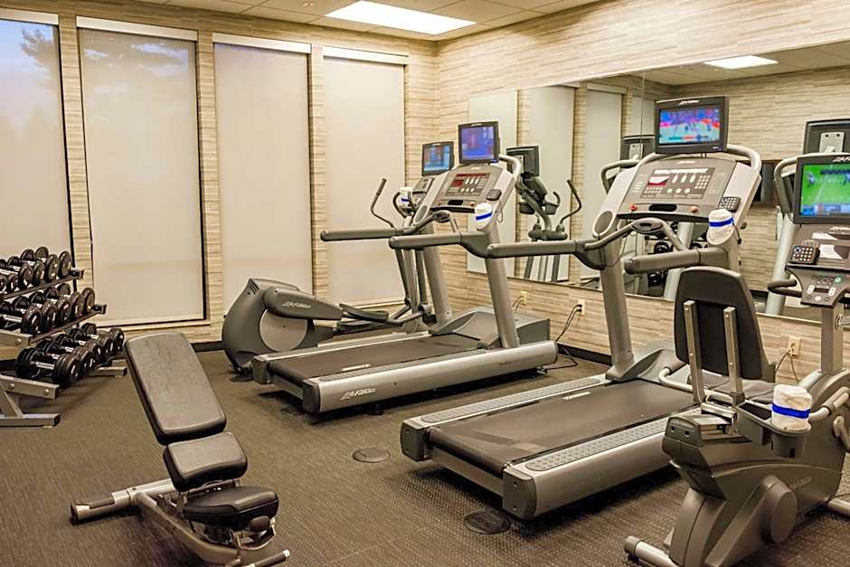 Courtyard by Marriott Lafayette