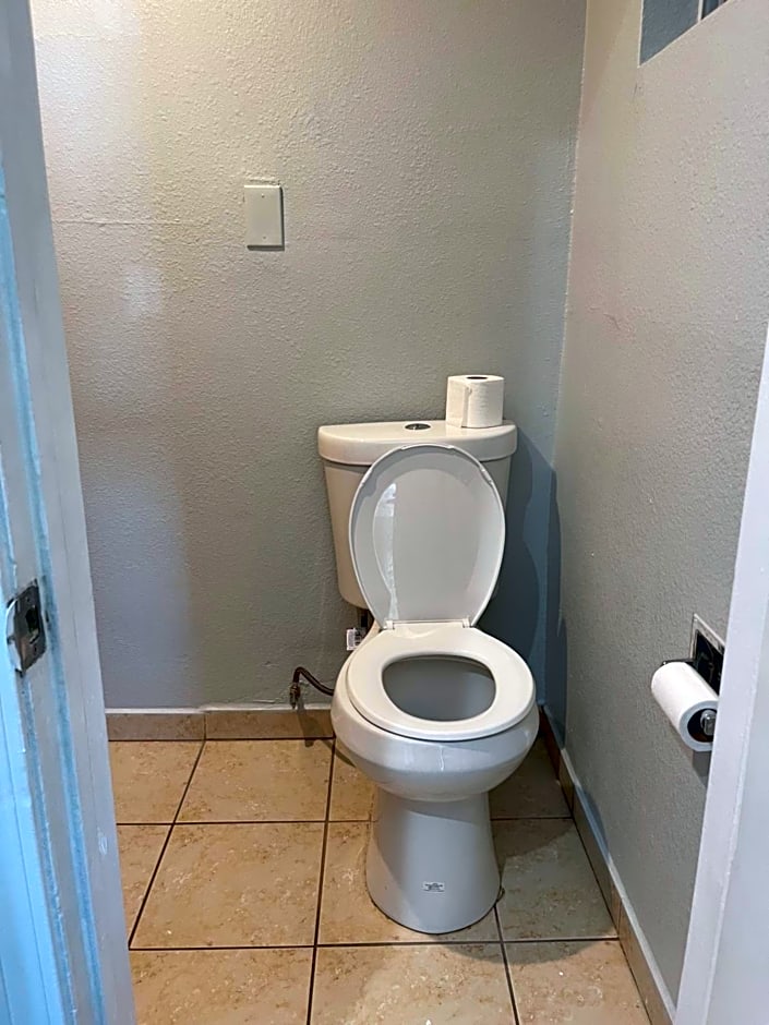 SOFI MOTEL