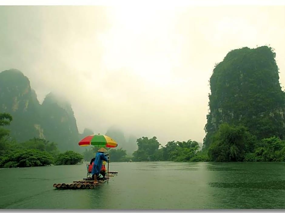Yangshuo Guanyue Hotel