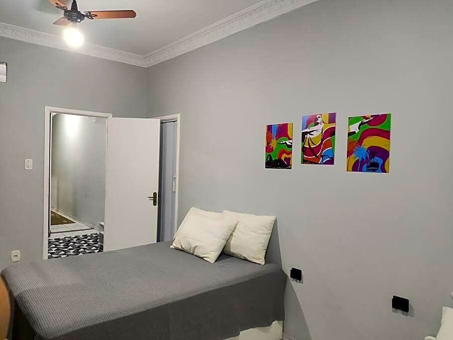 Apê completo em Copacabana/RJ.