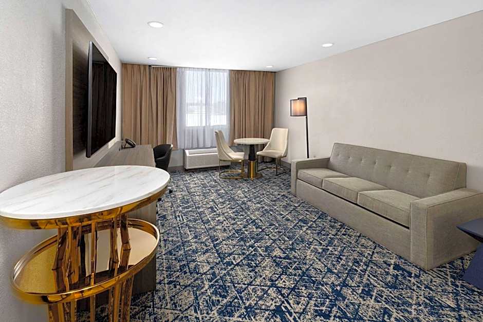 Wyndham DFW Airport