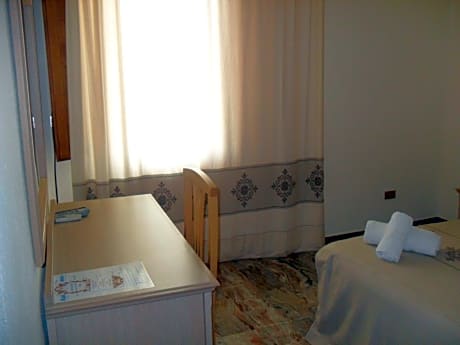 Double Room with Balcony and Sea View