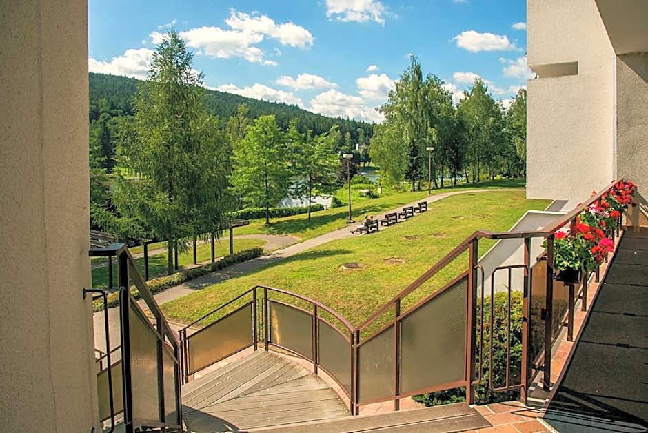 Hotel Adamantino