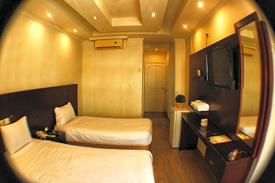 Foto 1 daripada 4 — Double Room