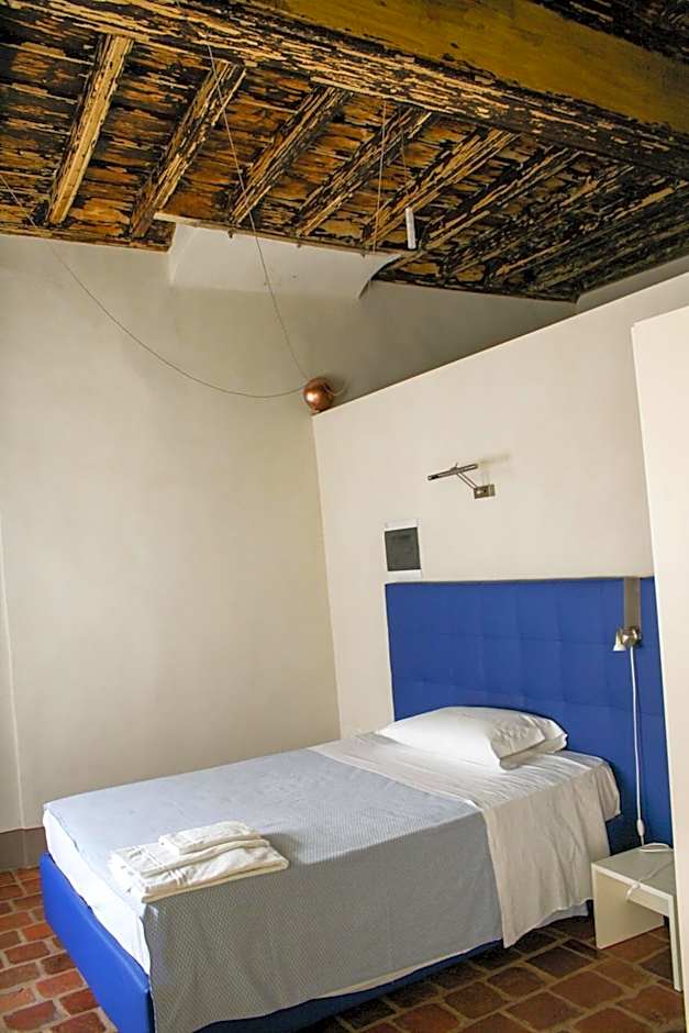 Palazzo Sacco Hostello Fossano