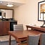 Embassy Suites by Hilton Bloomington / Minneapolis