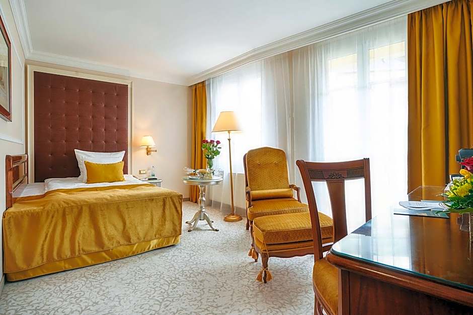 Carlsbad Plaza Medical Spa & Wellness hotel