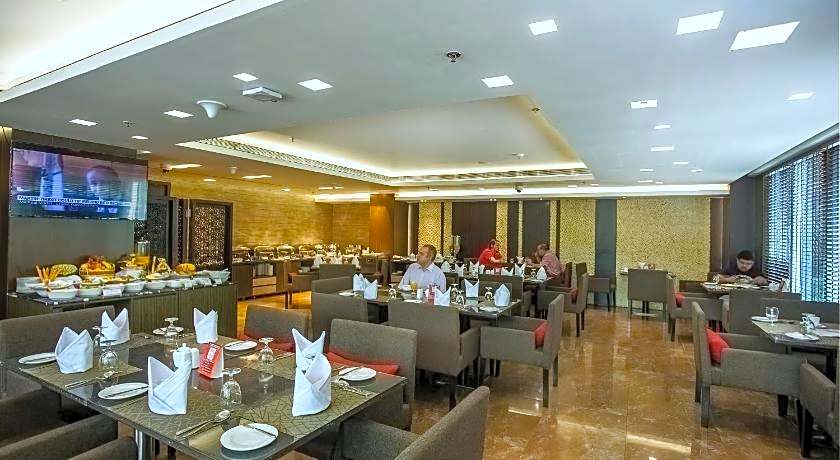 Best Western Plus Maple Leaf