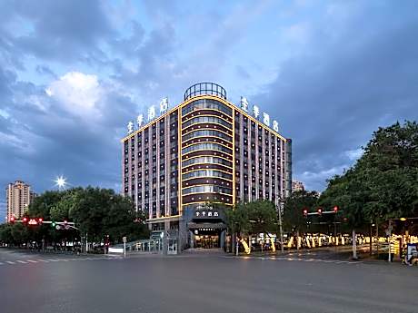 Ji Hotel Kuitun Wusu Street Yipinhui