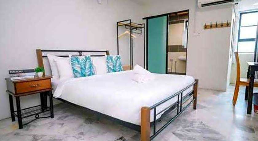 OYO 89874 Gs Golden Star Hotel