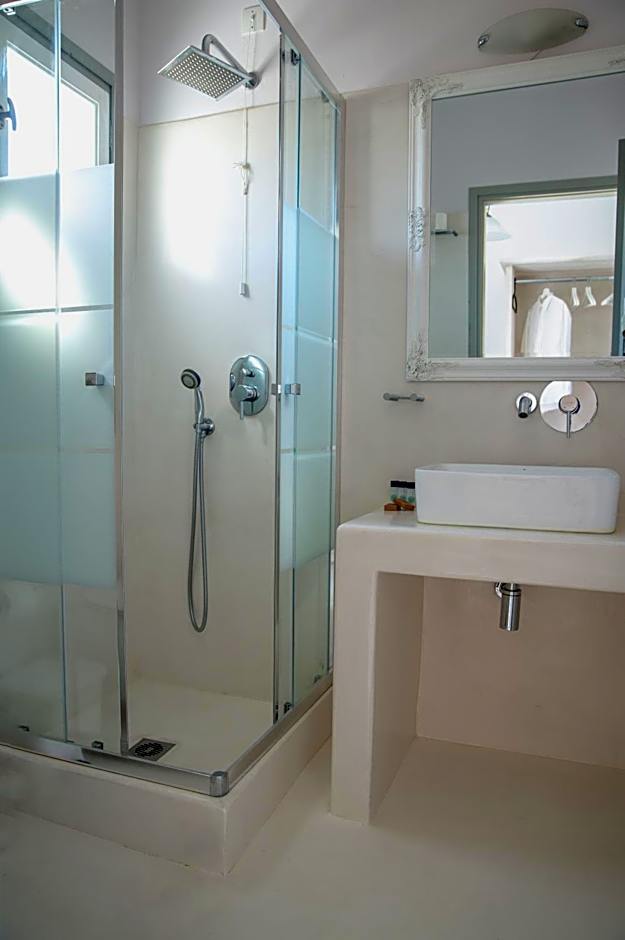 Summer Shades Hotel - ex Arkoulis