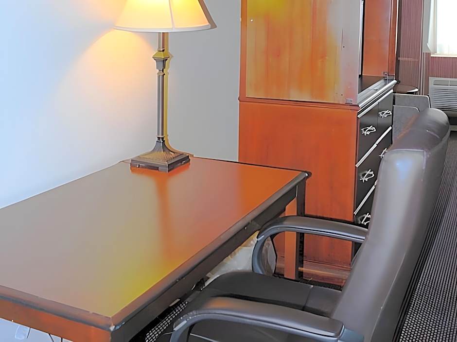 Travelodge by Wyndham Watertown