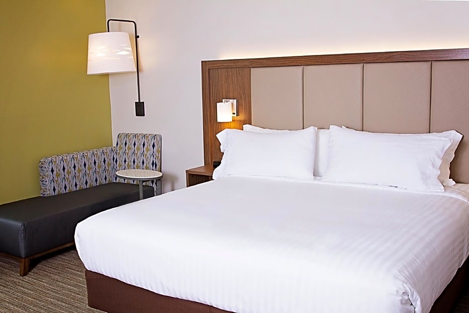 Holiday Inn Express & Suites Greenwood North