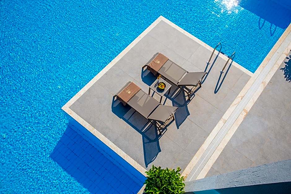 Orka Cove Hotel Penthouse & Suites Adults Only