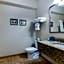 Maine Evergreen Hotel, Ascend Hotel Collection