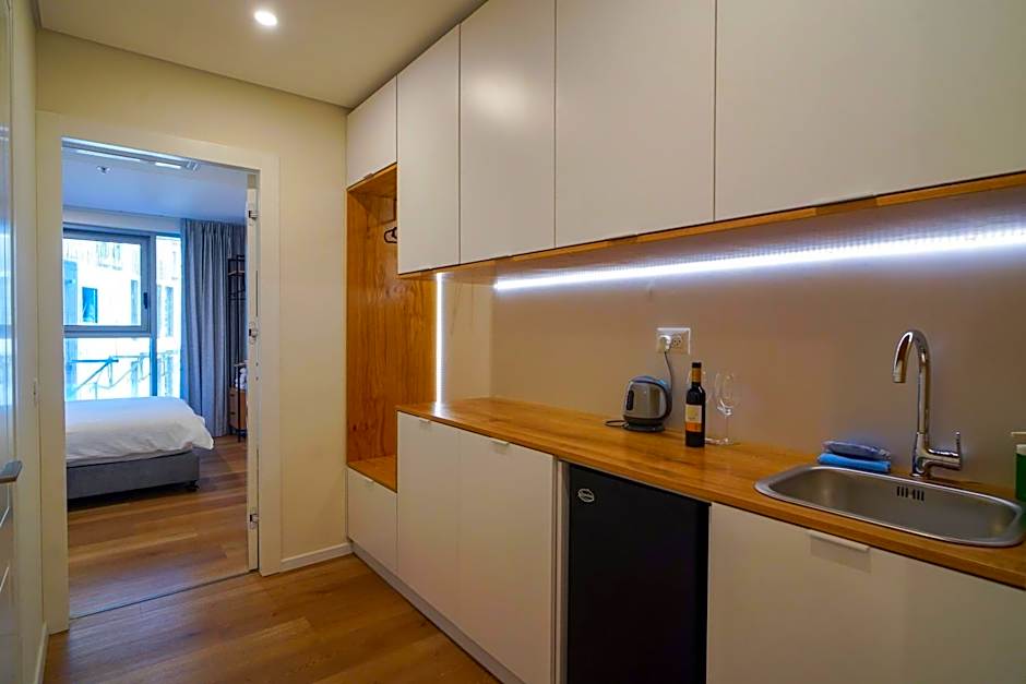 Urbanic Apartments