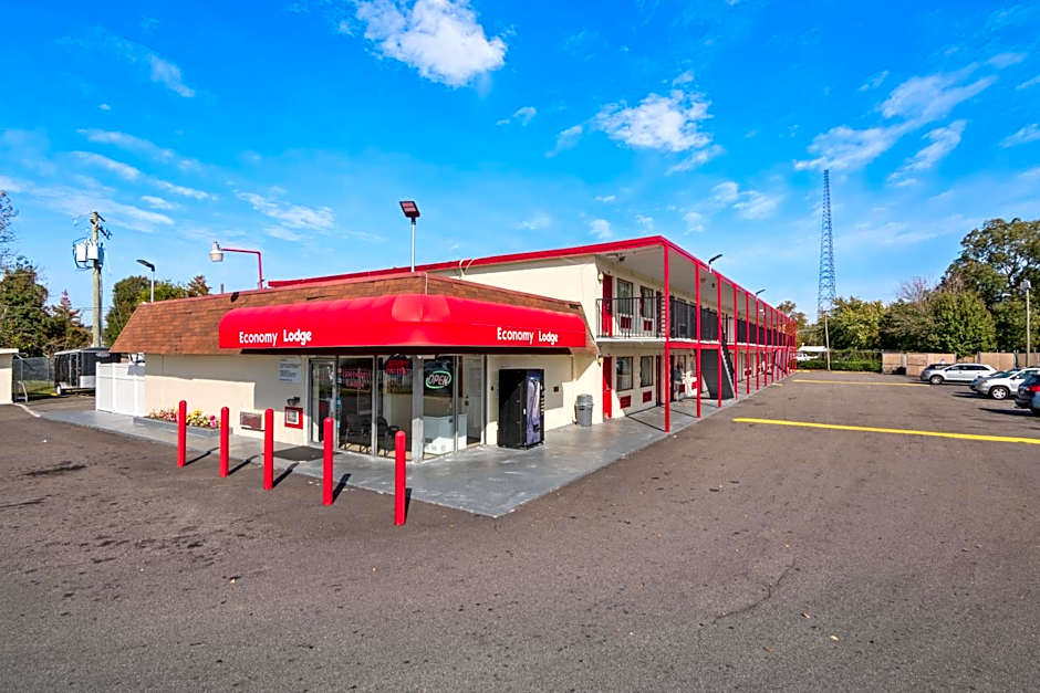 Economy Lodge Portsmouth