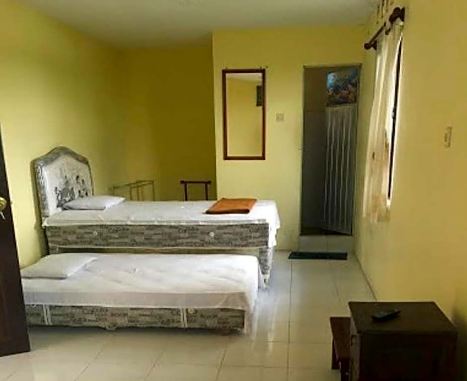 Hotel Kayu Manis