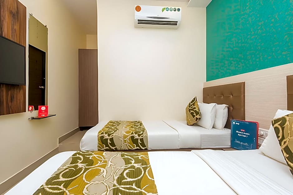 Super Hotel O Golden Nest Near Chhatrapati Shivaji International Airport