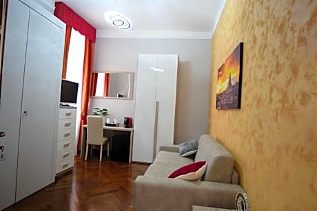 Standard King Room