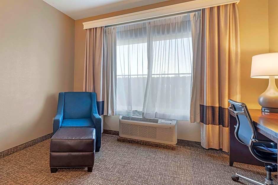 Comfort Inn Lathrop Stockton Airport