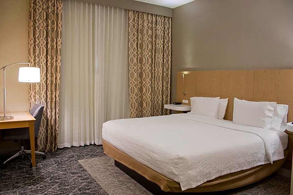 Hampton Inn By Hilton & Suites Denver-Speer Boulevard