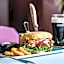 Seasons Hotel (Adults Only)