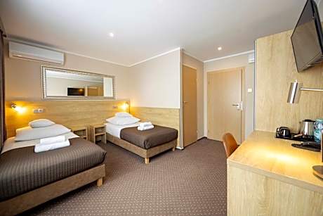 Economy Twin Room