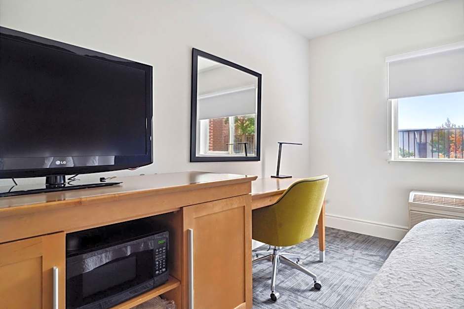 Sonesta Essential Vacaville - Napa Valley