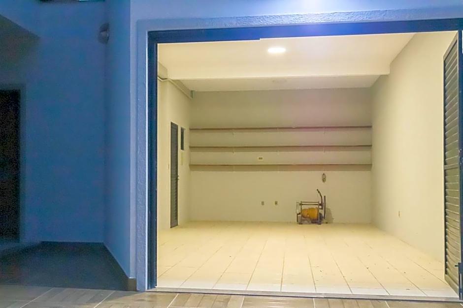 Casa de Frente pro Mar com Piscina - PLH004