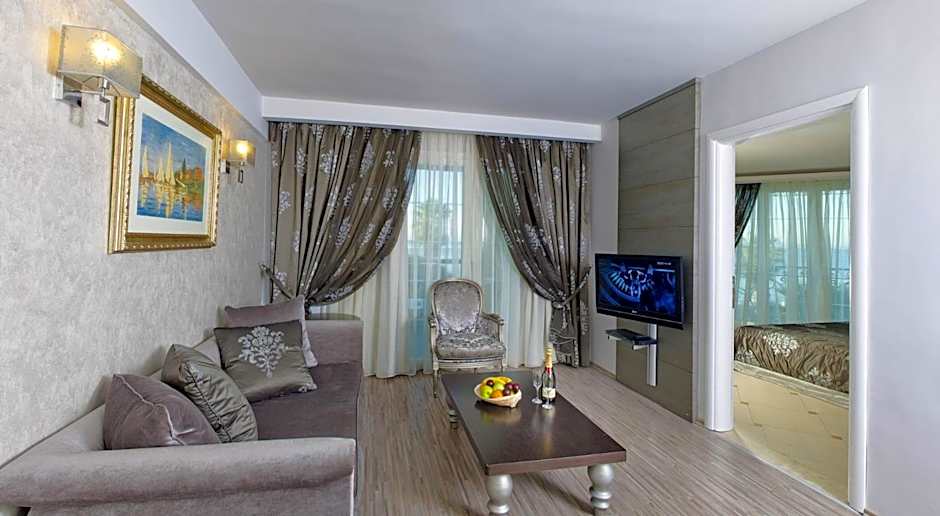 Elinotel Apolamare Hotel