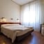 Hotel Miralaghi Family & Sport