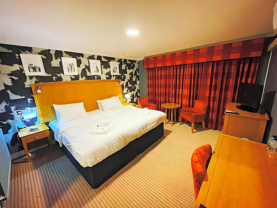 Warwickshire Park Hotel Kenilworth by Belvilla