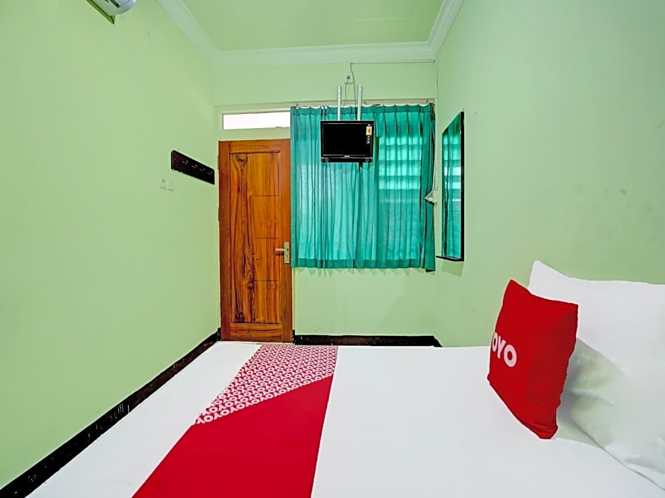 OYO 2708 Hotel Kemuning Syariah