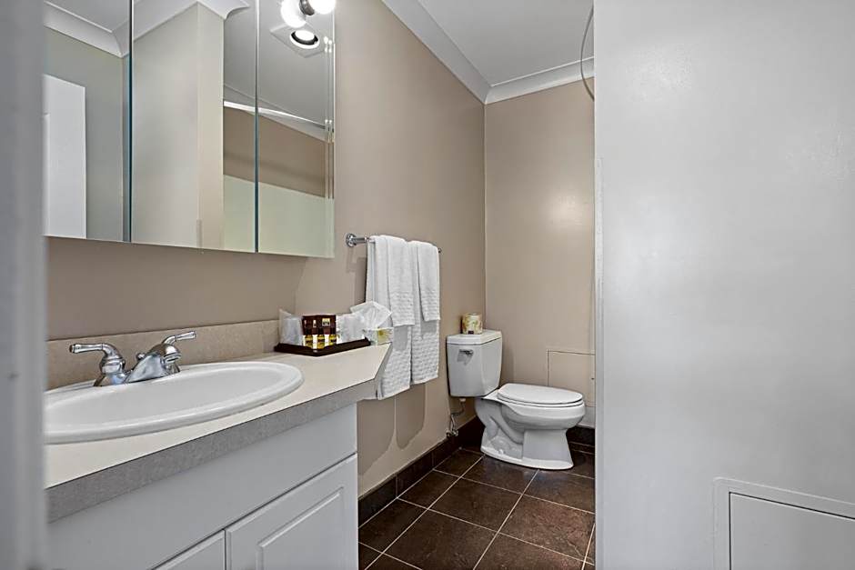 Glenwood Inn & Suites