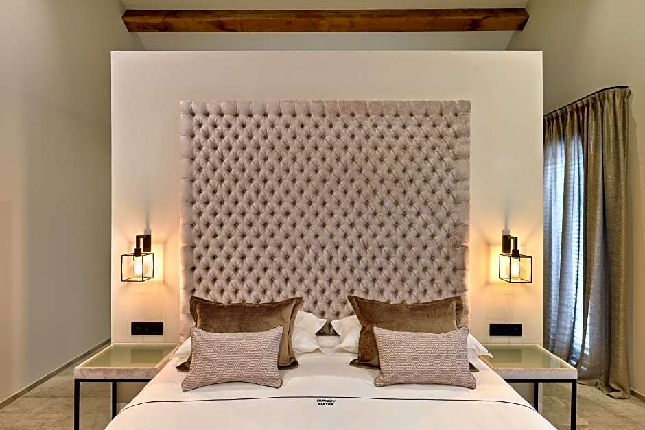 Foto 1 daripada 8 — Deluxe Junior