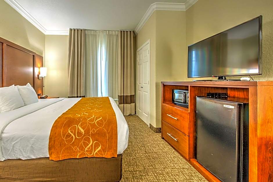 Comfort Suites Tomball Medical Center