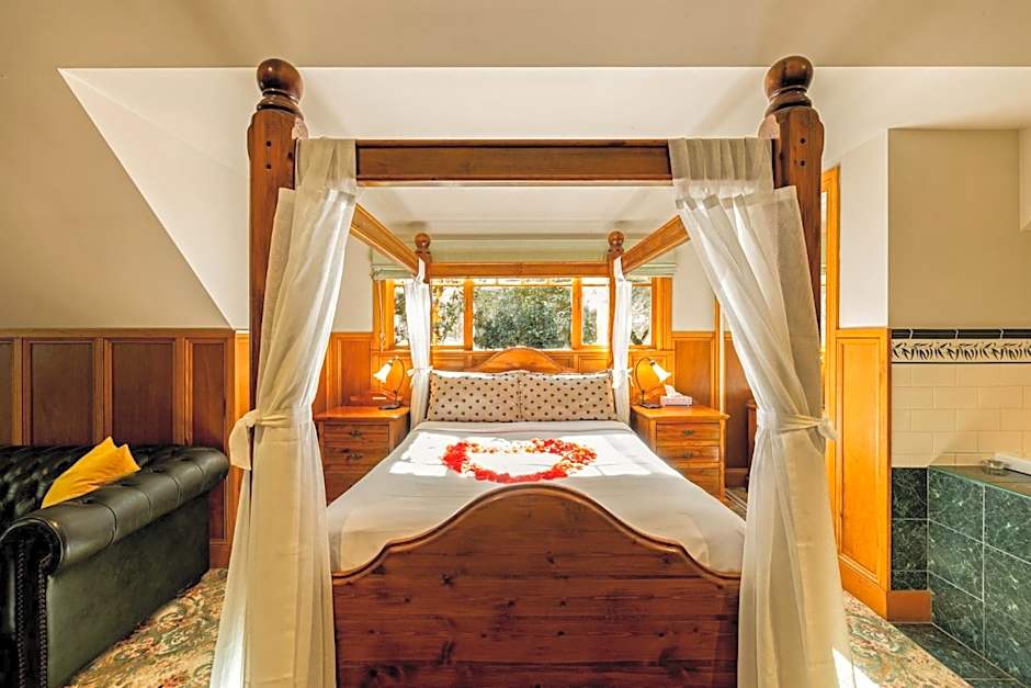 Arnica Views Summit Retreat