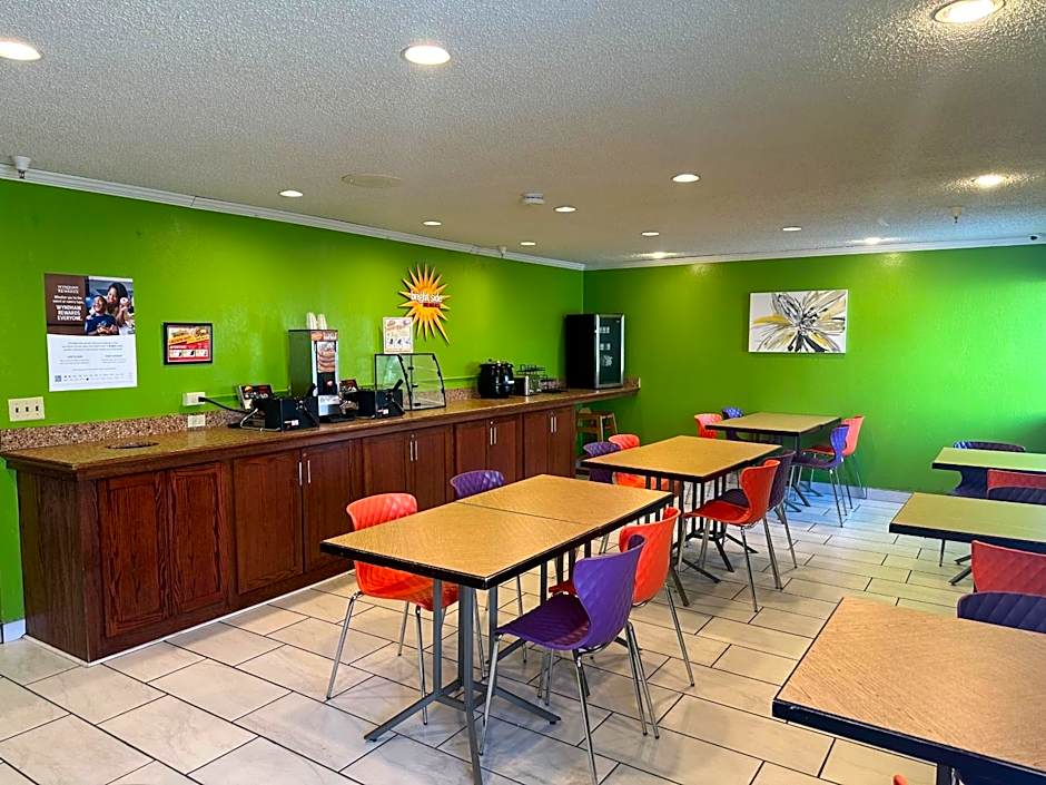 La Quinta Inn & Suites by Wyndham Omaha Southwest
