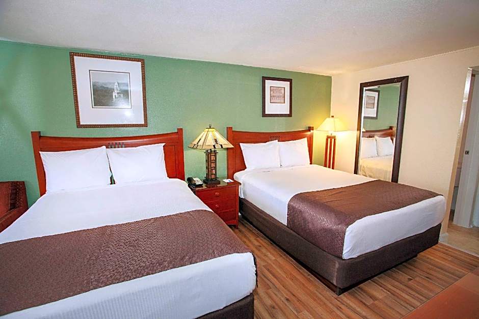 Travelodge by Wyndham Macon West